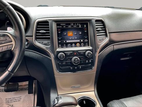 Used 2014 Jeep Grand Cherokee Limited w/ Luxury Group II AWD/4WD image 10