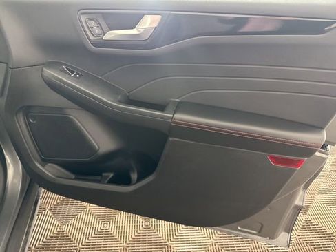 Used 2025 Ford Escape ST-Line image 29