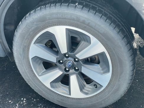 Used 2018 Subaru Forester 2.5i Premium w/ All-Weather Package image 26