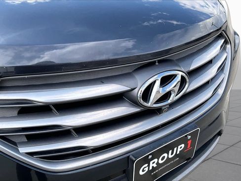 Used 2018 Hyundai Santa Fe Sport w/ 2.4L Tech Package 04 FWD image 28