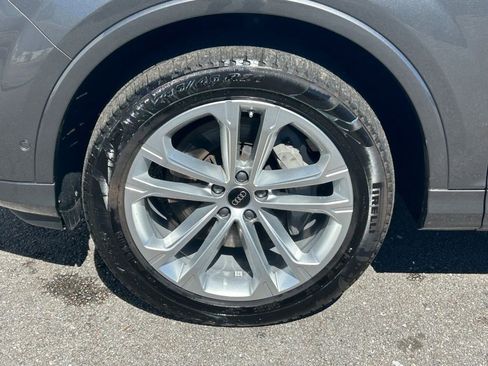 Used 2025 Audi Q7 3.0T Premium Plus image 17