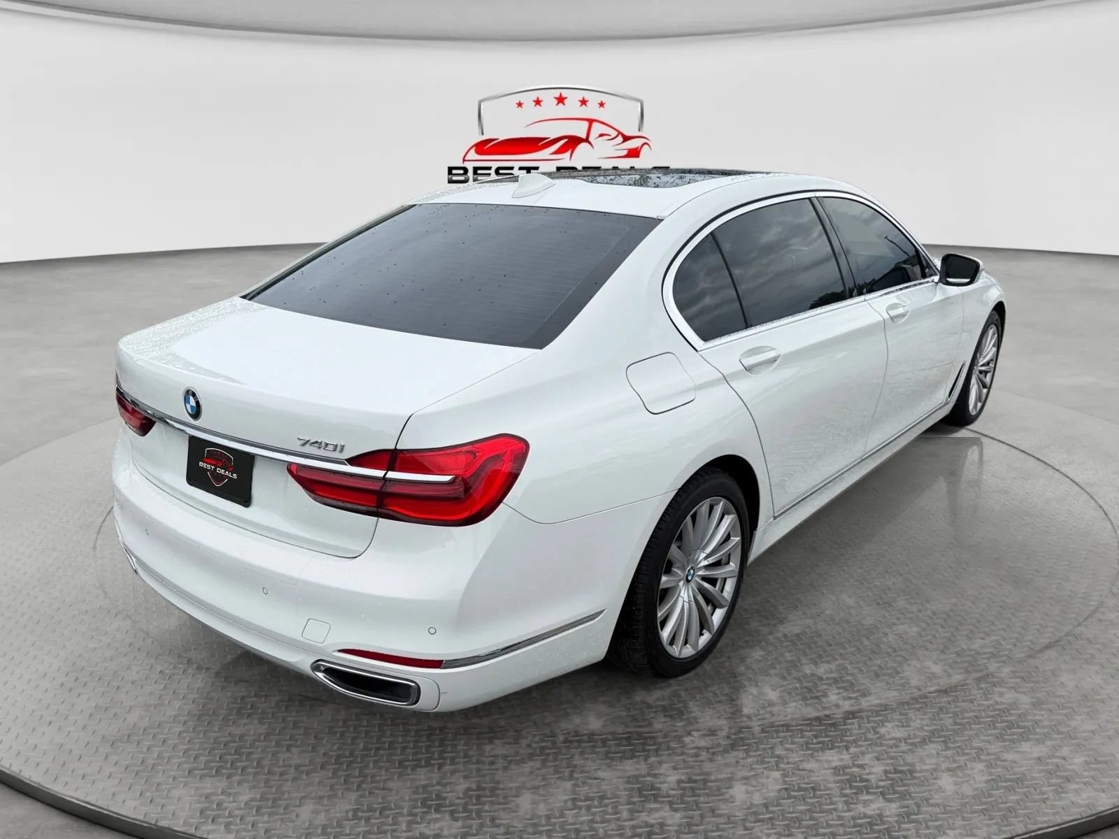 Used 2016 BMW 740i RWD image 5