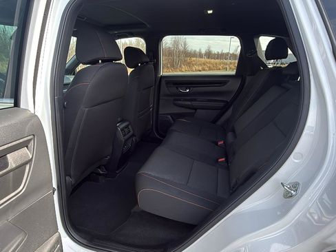Certified 2025 Honda CR-V Sport image 23