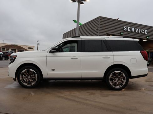 New 2025 Ford Expedition King Ranch image 2