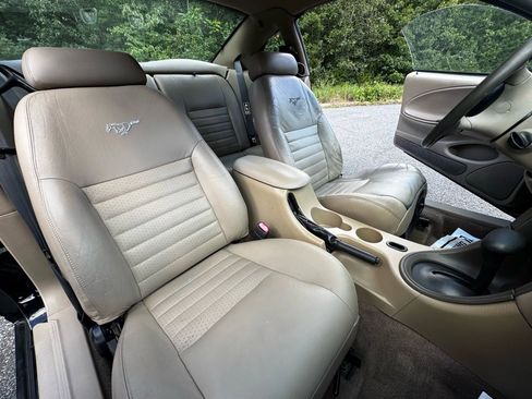 Used 2001 Ford Mustang GT image 15