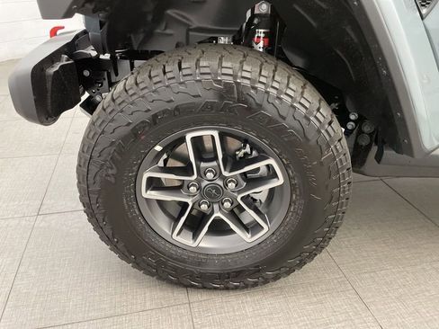 New 2026 Jeep Gladiator Mojave AWD/4WD image 8