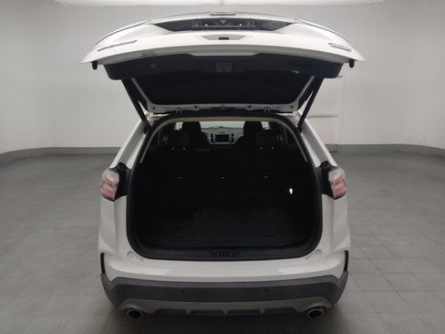 Used 2019 Ford Edge SEL w/ Equipment Group 201A FWD image 29