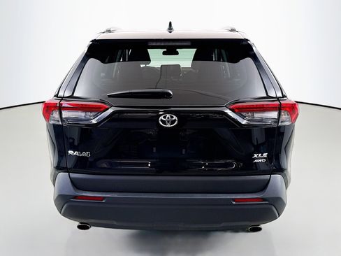 Used 2025 Toyota RAV4 XLE image 6