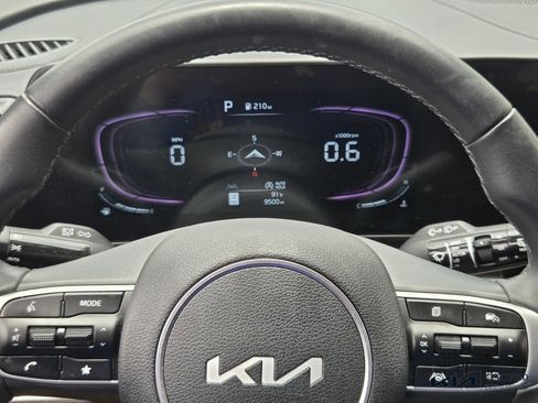 Certified 2024 Kia Sportage EX FWD image 30