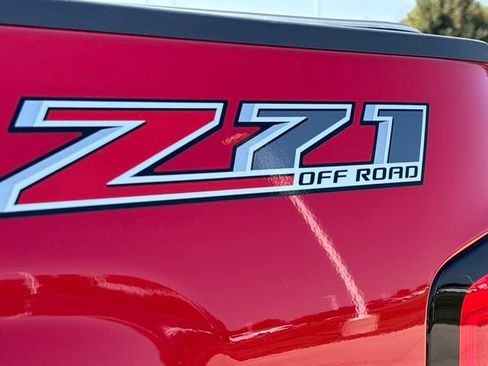 Used 2015 Chevrolet Silverado 2500 LTZ w/ Duramax Plus Package AWD/4WD image 14
