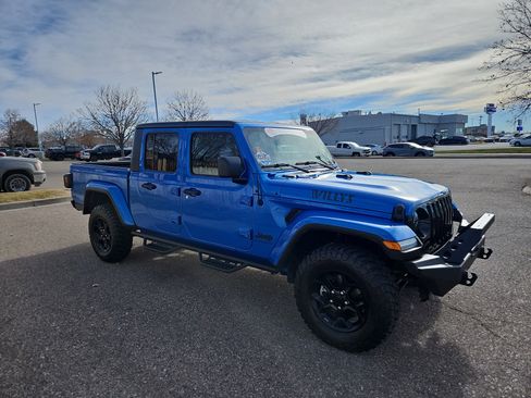 Used 2023 Jeep Gladiator Willys image 2