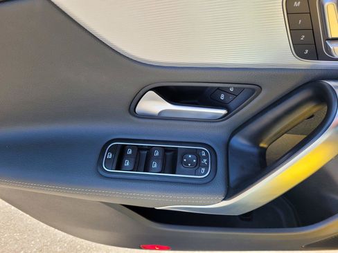 Used 2020 Mercedes-Benz CLA 250 image 26