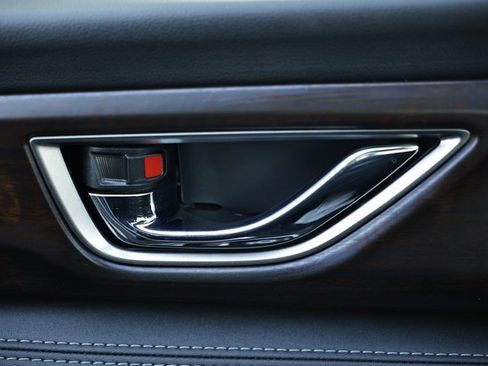 Used 2023 Subaru Ascent Touring image 16