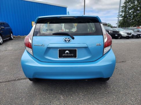 Used 2015 Toyota Prius C Two FWD image 7