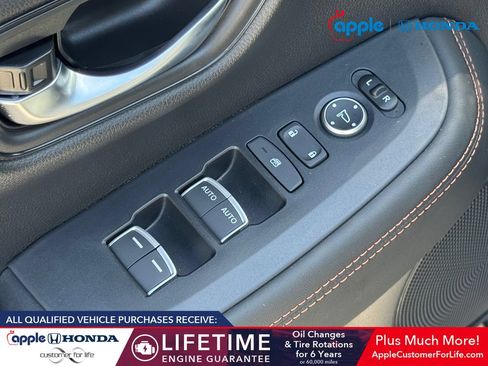 Used 2026 Honda HR-V Sport image 9