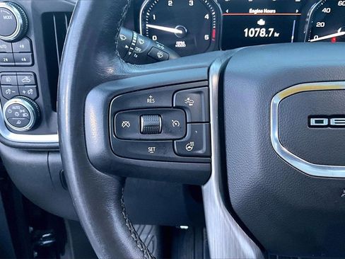 Used 2021 GMC Sierra 3500 Denali w/ Denali Ultimate Package image 19