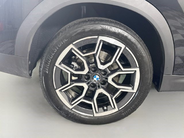 Used 2026 BMW X2 xDrive28i AWD/4WD image 32