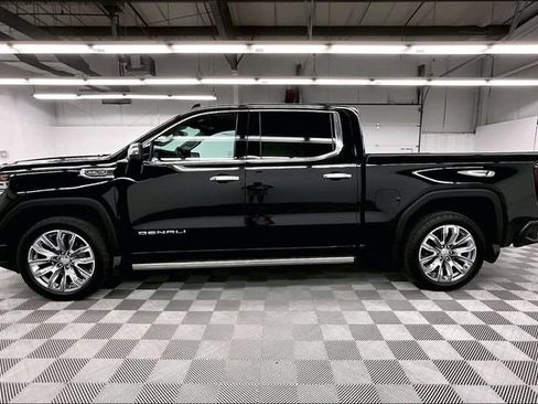 Used 2023 GMC Sierra 1500 Denali w/ Denali Reserve Package AWD/4WD image 14