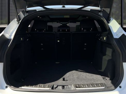 Used 2025 Jaguar F-PACE R-Dynamic S image 18