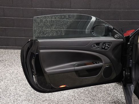 Used 2014 Jaguar XK Coupe RWD image 39