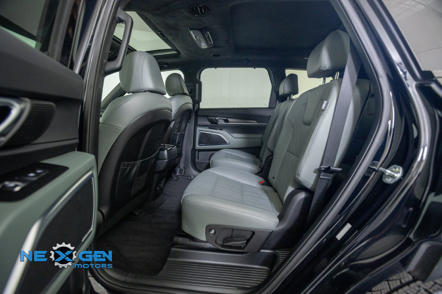 Used 2024 Kia Telluride SX Prestige X-Pro AWD/4WD image 29
