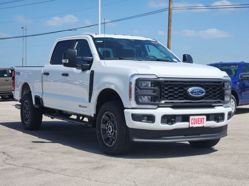 New 2026 Ford F250 XL w/ STX Appearance Package AWD/4WD image 2