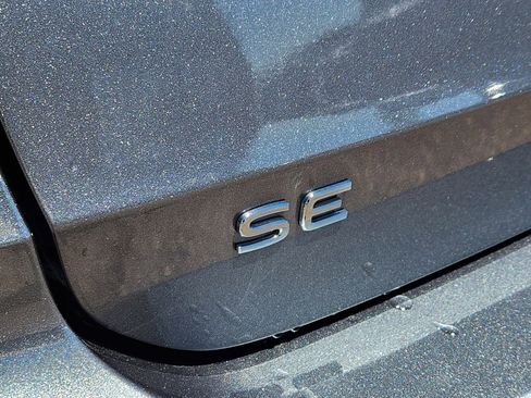 New 2026 Volkswagen Taos SE AWD/4WD image 31