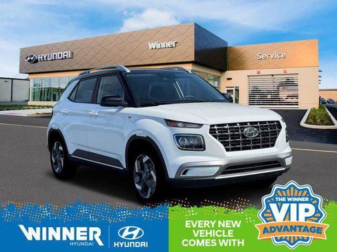 New 2026 Hyundai Venue SEL image 11