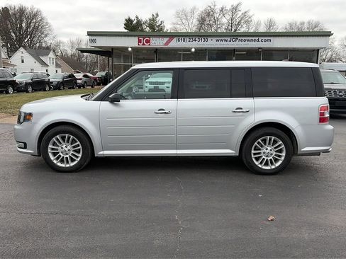 Used 2019 Ford Flex SEL w/ Equipment Group 202A image 8