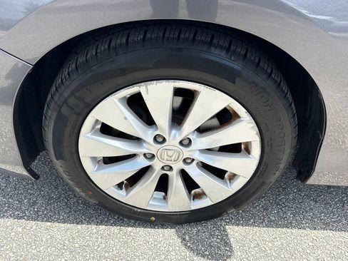 Used 2014 Honda Accord EX-L image 11