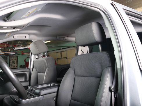 Used 2015 Chevrolet Silverado 1500 LT AWD/4WD image 42