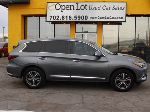 Used 2016 INFINITI QX60 Base FWD image 4