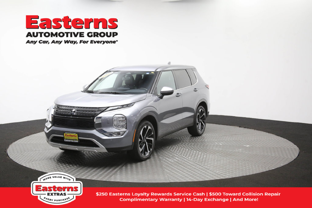 Used 2024 Mitsubishi Outlander SE AWD/4WD image 56