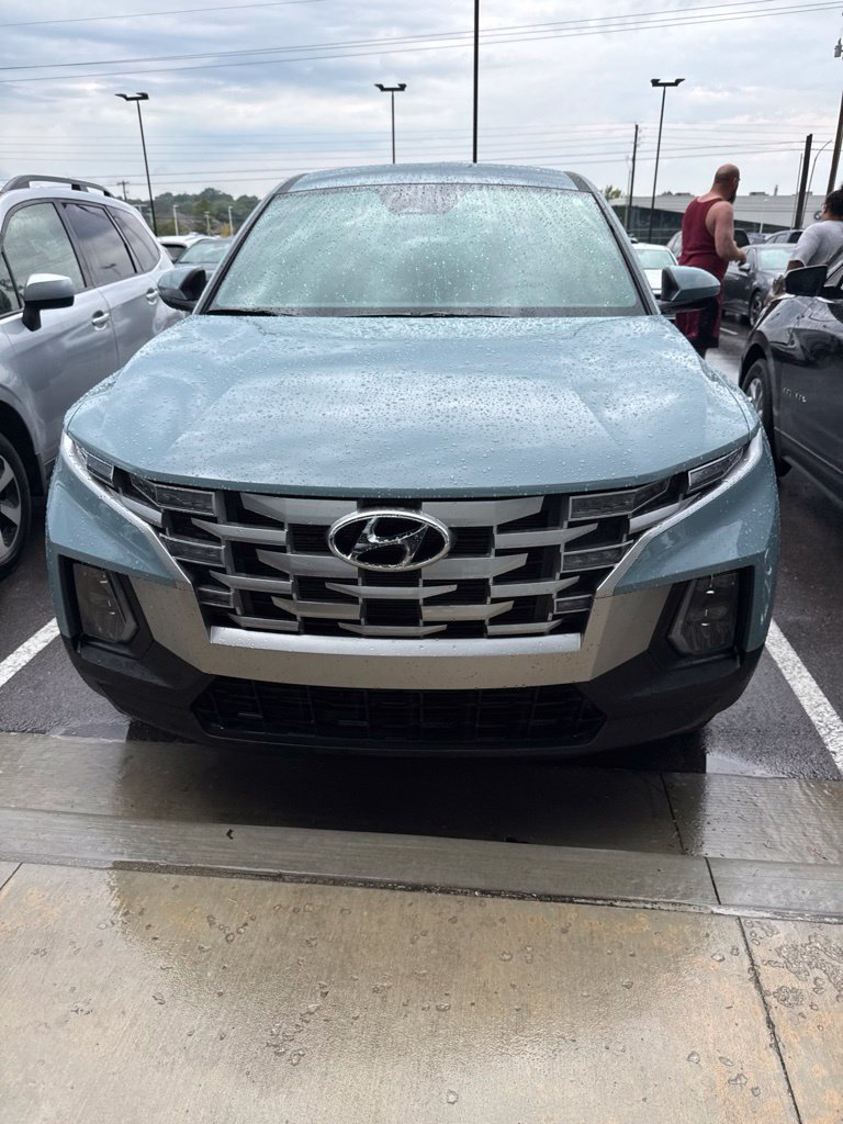 Certified 2024 Hyundai Santa Cruz SE FWD image 1