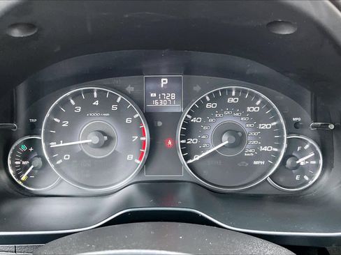 Used 2012 Subaru Legacy 2.5i Premium w/ All-Weather Pkg image 23