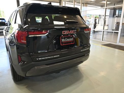 New 2026 GMC Terrain Elevation w/ Elevation Premium Package AWD/4WD image 6