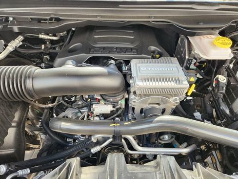 Used 2026 RAM 1500 Laramie w/ Night Edition image 30