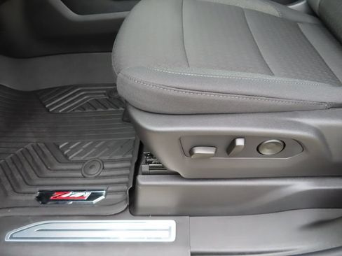 New 2026 Chevrolet Silverado 1500 RST AWD/4WD image 9