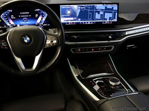 Certified 2025 BMW X5 xDrive40i w/ Premium Package image 16