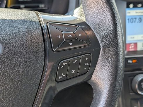 Used 2018 Ford Explorer XLT w/ Equipment Group 202A image 21