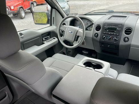 Used 2004 Ford F150 XLT AWD/4WD image 46