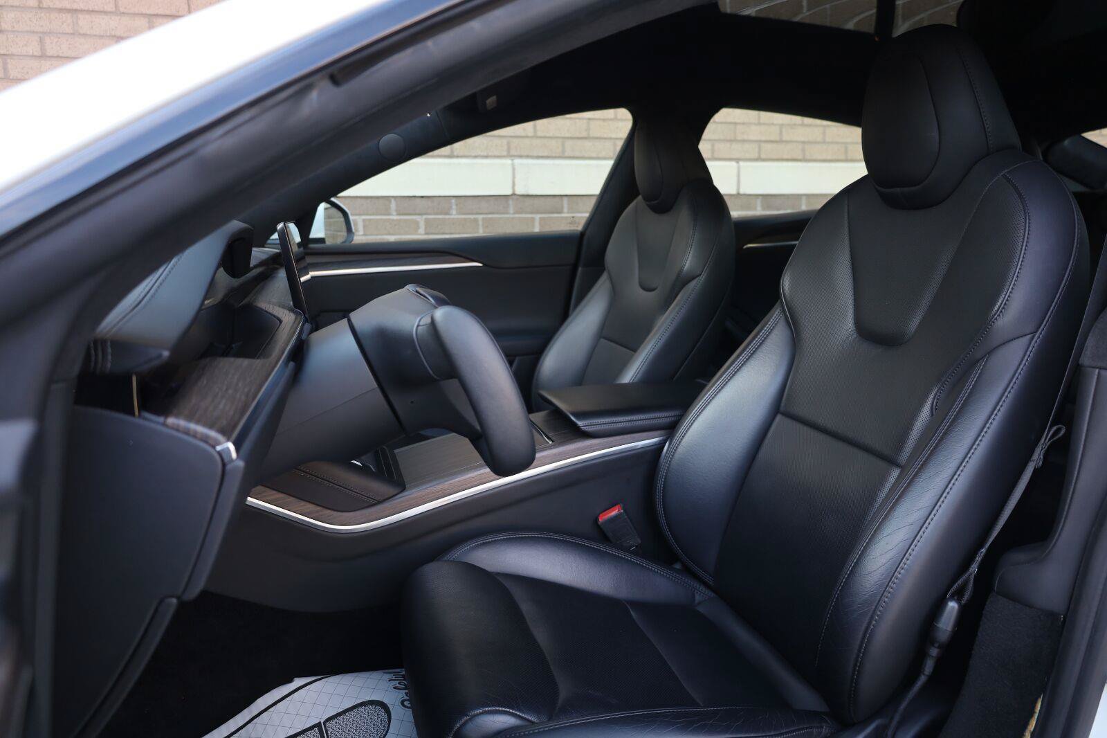 Used 2021 Tesla Model S Long Range AWD/4WD image 18