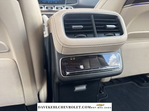 Used 2021 Mercedes-Benz GLS 580 4MATIC image 30