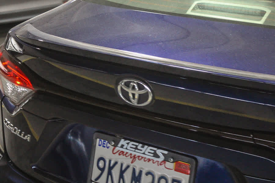 Used 2024 Toyota Corolla SE w/ SE Premium Package FWD image 9
