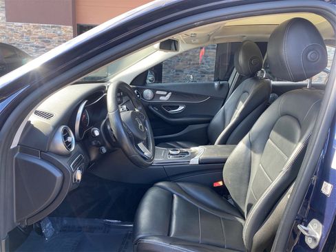 Used 2017 Mercedes-Benz C 300 4MATIC Sedan w/ Premium 2 Package image 9