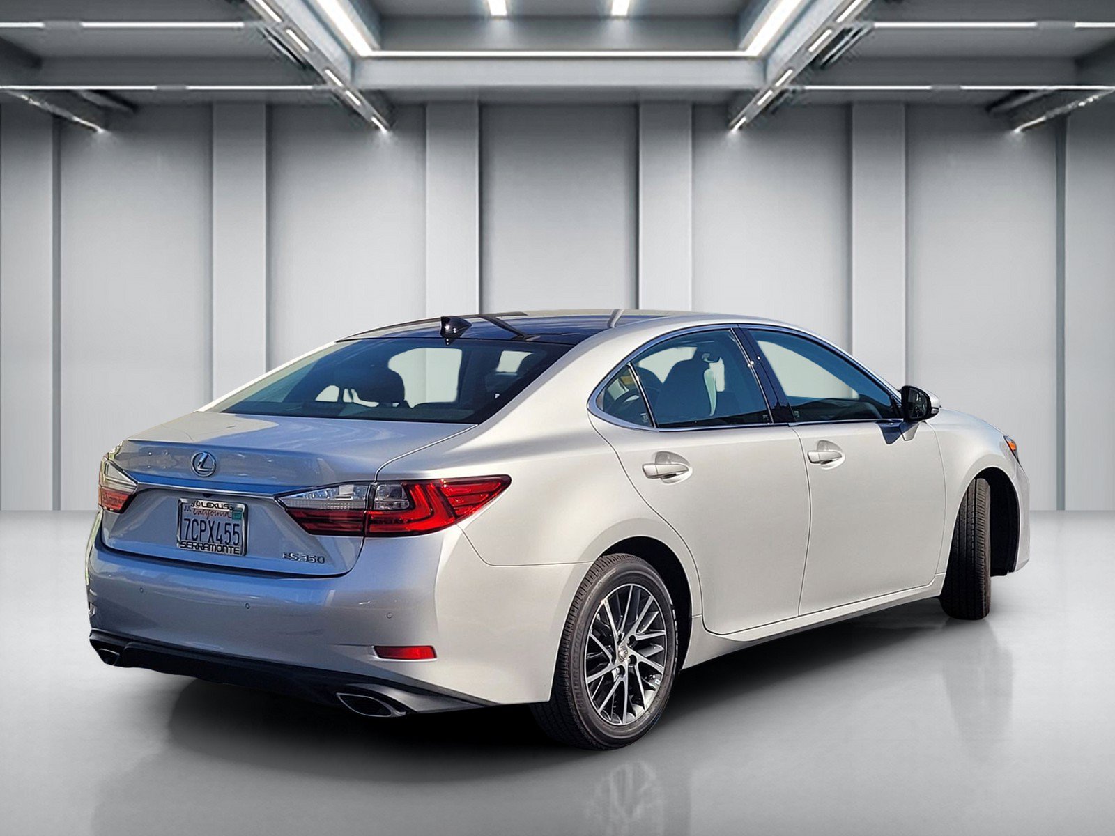Used 2017 Lexus ES 350 w/ Navigation System Package FWD image 5