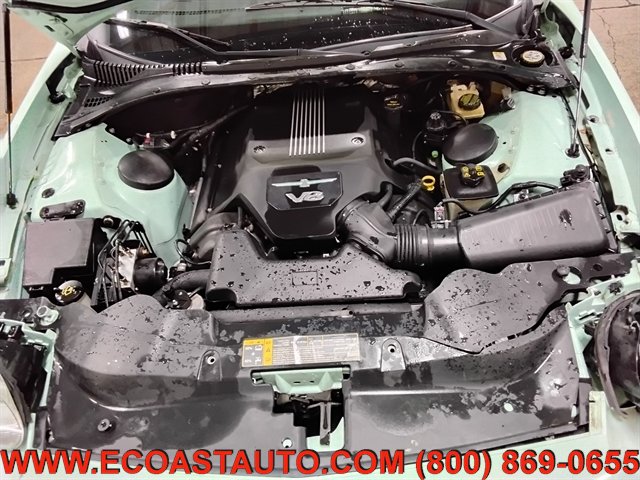 Used 2004 Ford Thunderbird RWD image 9