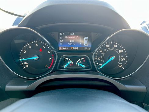 Used 2017 Ford Escape Titanium image 11