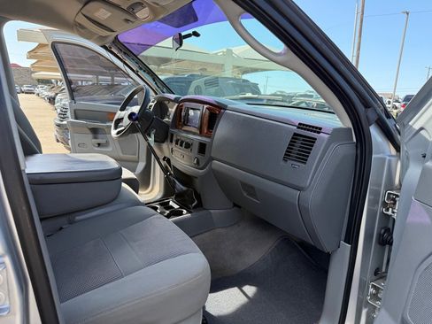 Used 2006 Dodge Ram 3500 Truck SLT RWD image 17