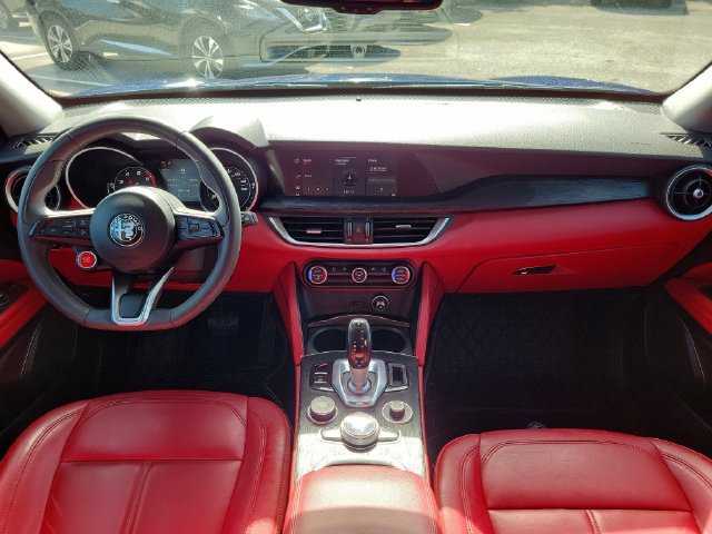 Used 2020 Alfa Romeo Stelvio w/ Nero Edizione RWD image 15